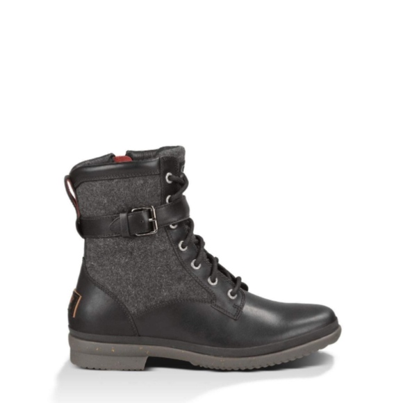 UGG Shoes - UGG Kesey Boot